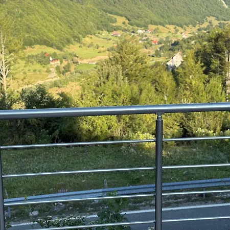 Bujtina Frati 2 *